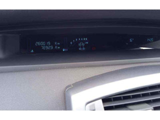 Přístrojová deska Renault Grand Modus 2009 8200787774