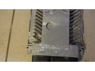 Řídící jednotka 03G906018 Volkswagen PASSAT B6 2005