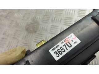 Блок предохранителей 95903657   Chevrolet Captiva    