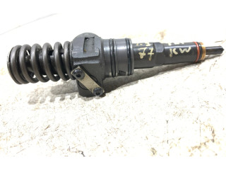 Форсунка 038130073AG    Volkswagen Jetta V   