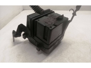 Блок предохранителей  5243290   Saab 9-5    