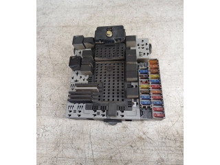 Блок предохранителей  000002127324, 08679899   Volvo XC90    