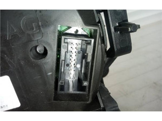 Панель приборов 5G0920860A Volkswagen Golf VII