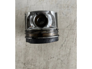 Píst 133010W010, 133010W010A0 Toyota Land Cruiser (J200)