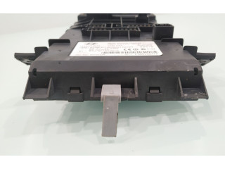 Блок предохранителей 954102CXXX   Hyundai Coupe    