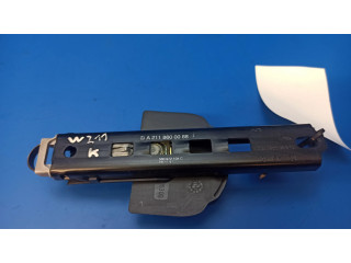 Регулятор высоты ремня безопасности