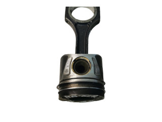 Píst 0834A, 141772202 Mercedes-Benz GLA W156