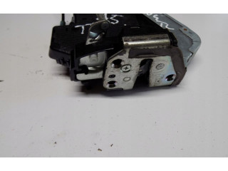 Zámek zadních dveří j78wm6789 Toyota RAV 4 (XA30) 2009