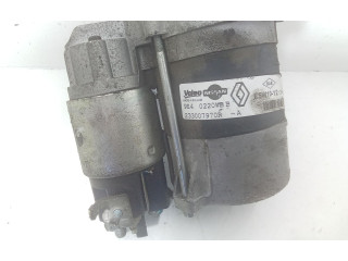 Масляный насос   233007970r, 233007970R  Renault Clio IV 