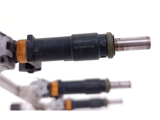 Vstřikovač 55353806 Opel Zafira C A18XER