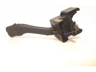 Ручка стеклоочистителей    Volkswagen PASSAT B5