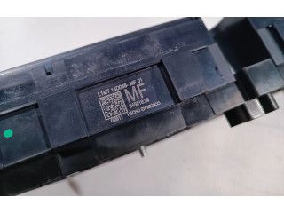 Блок предохранителей  L1MT-14D088-MF   Ford Explorer VI    