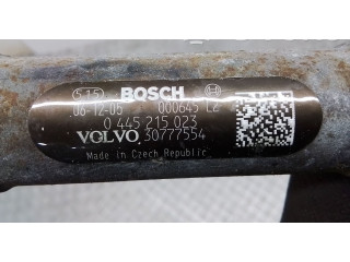 Топливная рампа 30777554, 30777576 Volvo S60