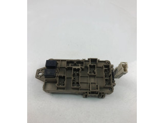 Блок монтирования реле LB100603B   Subaru Forester SG    