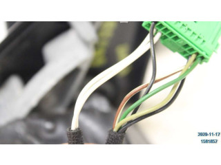 Зеркало электрическое        Volvo V70  2000 - 2004 года   