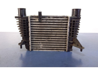 Интеркулер  8200471888, 8200471888   Renault Clio III 