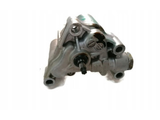 Масляный насос Nissan Juke I F15