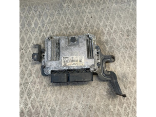 Řídící jednotka 0281030864, 391122A980   Hyundai i30 2014
