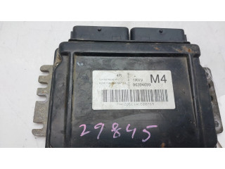 Блок управления двигателя 96394699 Chevrolet Nubira