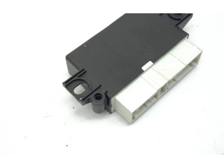 Блок управления парковки 5R3919294, 100775638 Skoda Octavia Mk4