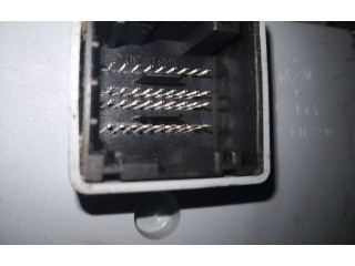 Pojistková skříňka 46797609 Fiat Stilo 2003