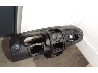 Панель приборов 681006566R Dacia Duster