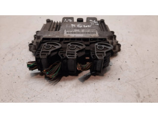 Řídící jednotka 8200566220, 8200527713 Renault Laguna II 2006
