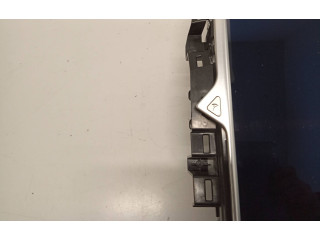 Дисплей    100477716G, T14A0033188   Tesla Model S