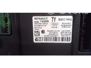 Pojistková skříňka Řídící jednotka BSM 284B17439R Renault Megane IV 2016