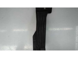 Педаль акселератора