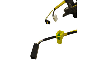 Подрулевой шлейф SRS    Subaru Forester SG