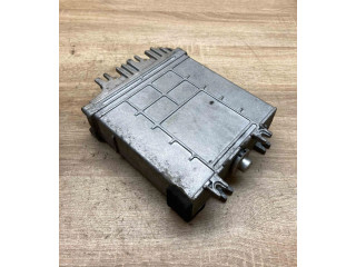 Блок управления двигателем Блок управления 028906021AT, 0281001368   Volkswagen PASSAT B4