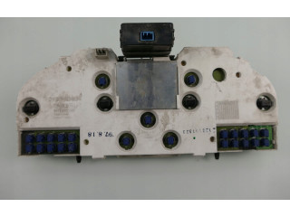 Панель приборов 9148926   Volvo S70  V70  V70 XC       