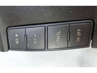 Подушка безопасности водителя    Volkswagen Phaeton