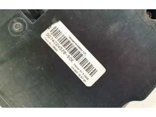 Блок предохранителей BMW X3 E83