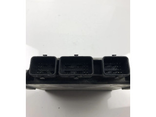 Блок управления двигателя 30729351, NO220   Volvo V70