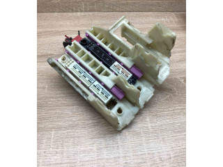 Блок предохранителей 9494934, 1928403412   Volvo XC90    