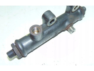 Топливная рампа    Jaguar XF X250  