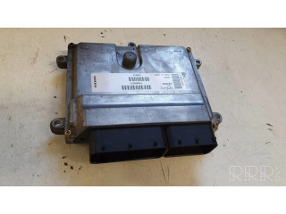 Řídící jednotka 30650677 Volvo S40 2005