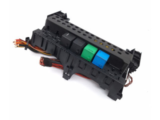 Блок предохранителей A1695450001, A0025427219 Mercedes-Benz A W169