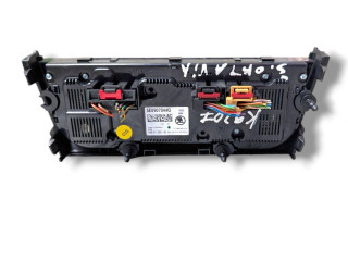 Блок управления климат-контролем 5E0907044Q Skoda Octavia Mk3 (5E)