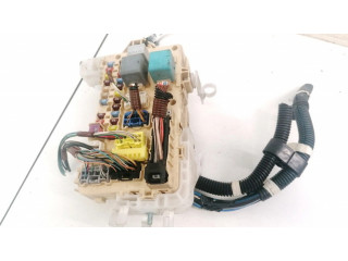 Блок предохранителей 892210F010, 89221-0F010 Toyota Corolla Verso AR10