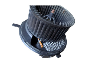 Вентилятор печки 1K1820015Q, F998922Q Volkswagen Caddy