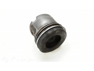 Píst 0840BB BMW 3 E90 E91 pro naftový motor 2.0