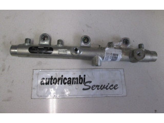 Топливная рампа 445214019 Citroen Xsara