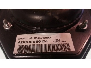 Подушка безопасности водителя 156017268, AD002066124 Alfa Romeo 156