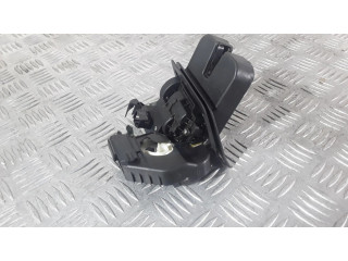 Замок багажника 8K9827505, 8K9827520 Audi A4 Allroad