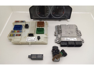 Комплект блоков управления D4162T   Volvo V70