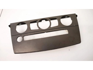 Другая деталь салона