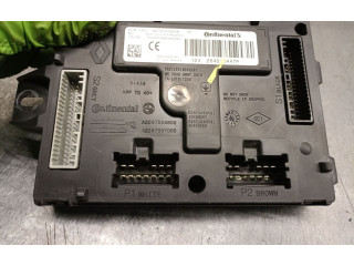 Блок управления 284B10447R Dacia Logan II